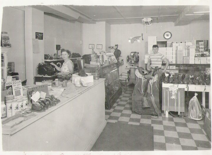 Weavers -1
